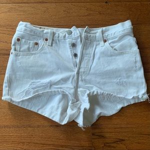 Levi - 501 Jean shorts - white